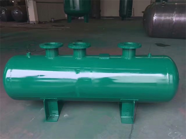 1679991473376569.jpeg 荥阳荥阳荥阳蒸汽分气缸1.jpeg
